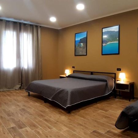 ホテル La Casa D' Ogliastra Tra Mare E Terra トルトリ エクステリア 写真